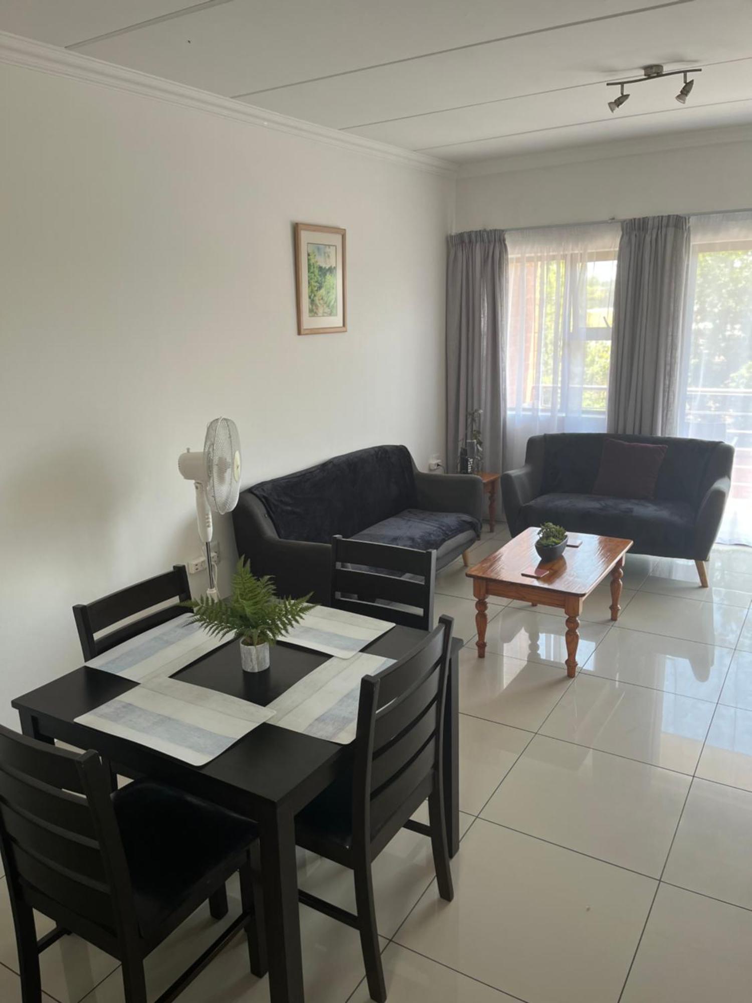 Or Tambo Self Catering Apartments, The Willows บ็อคสเบิร์ก ภายนอก รูปภาพ