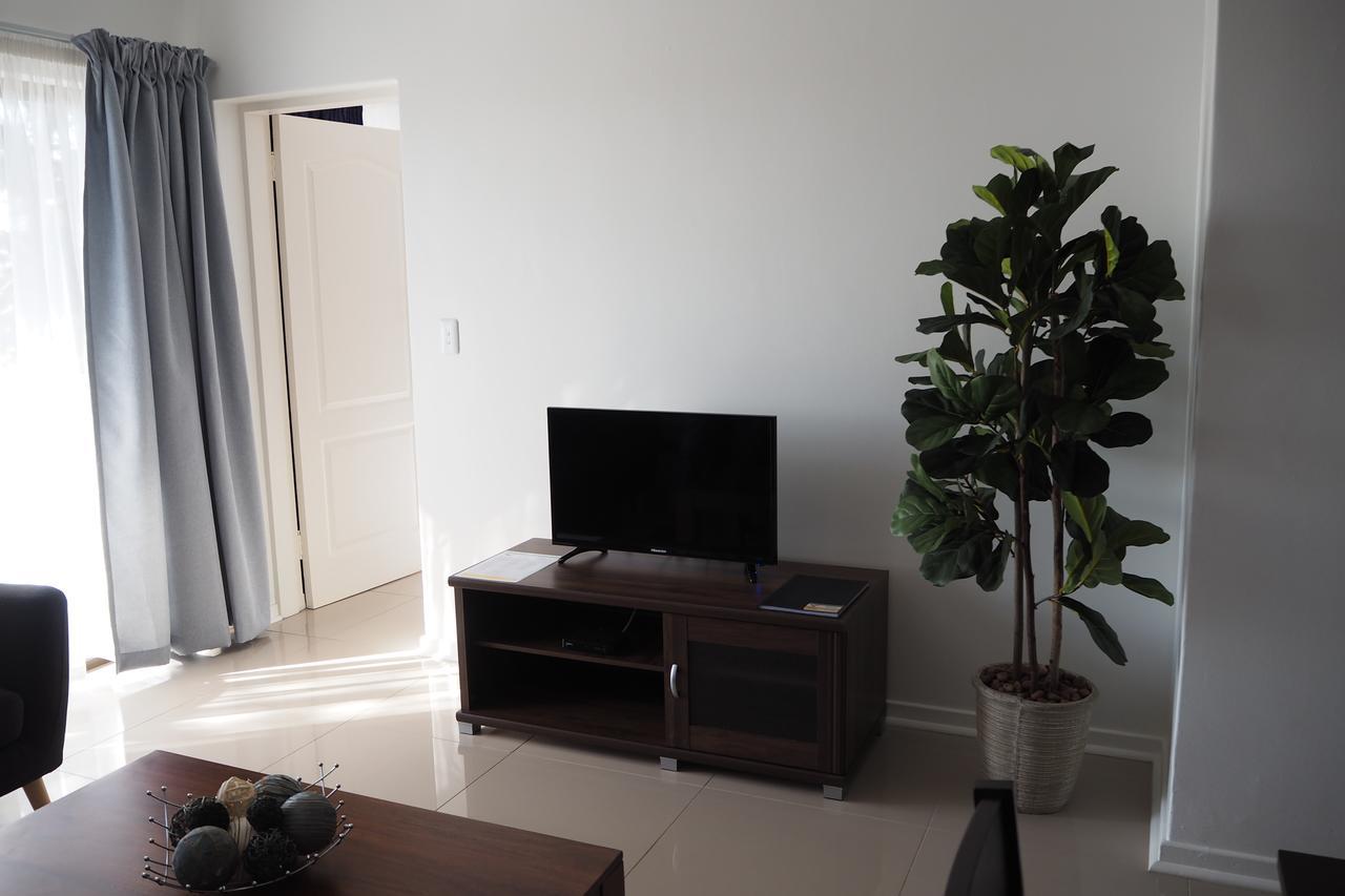 Or Tambo Self Catering Apartments, The Willows บ็อคสเบิร์ก ภายนอก รูปภาพ
