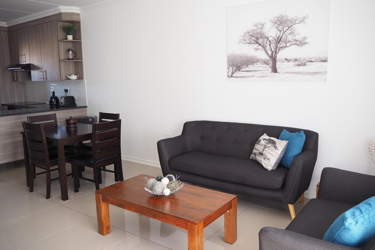 Or Tambo Self Catering Apartments, The Willows บ็อคสเบิร์ก ภายนอก รูปภาพ
