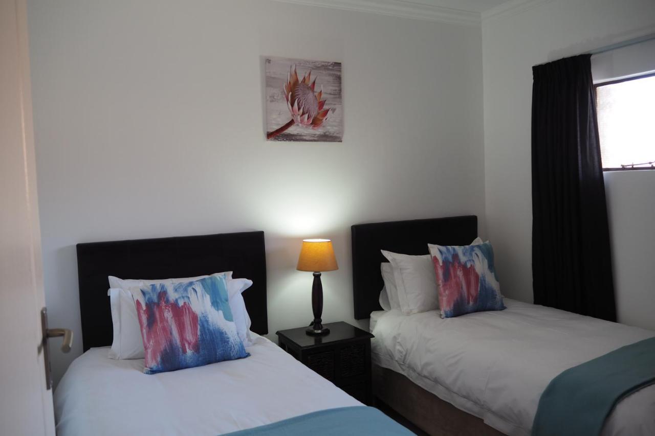 Or Tambo Self Catering Apartments, The Willows บ็อคสเบิร์ก ภายนอก รูปภาพ